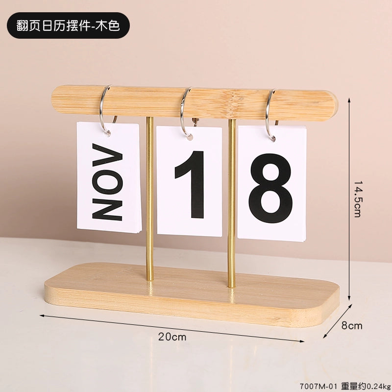 Creative Minimalist Wooden Calendar