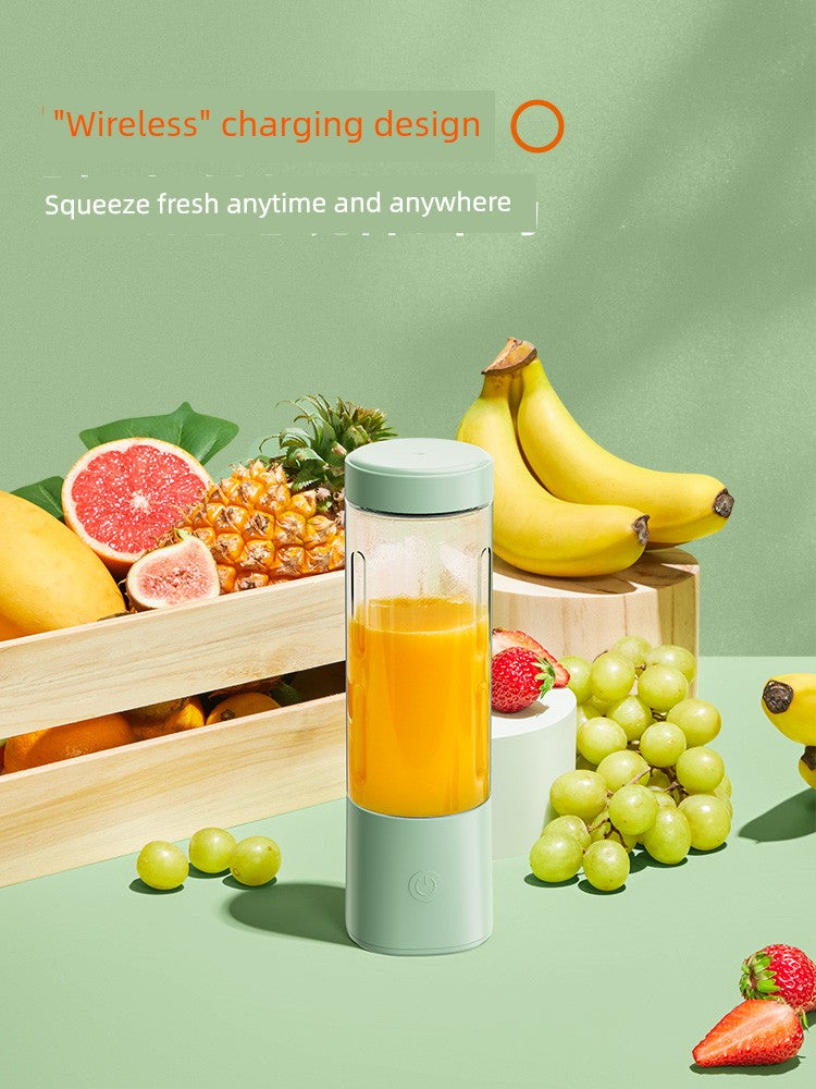 Blend on the Go: Portable Juicer for Healthy Living